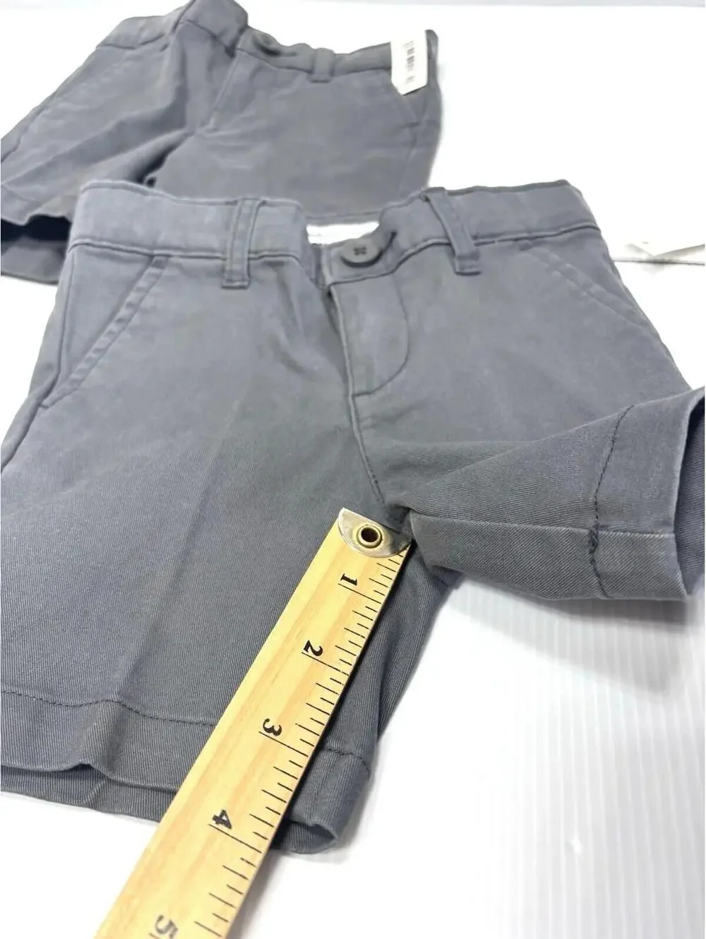 Boys Chino Shorts 2-Pack Gray Twill Size 2T Toddler Amazon Essentials New